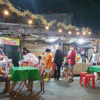 เดินเล่นเพลิน ๆ  @ ถนนคนเดินสถานีรถไฟตรัง