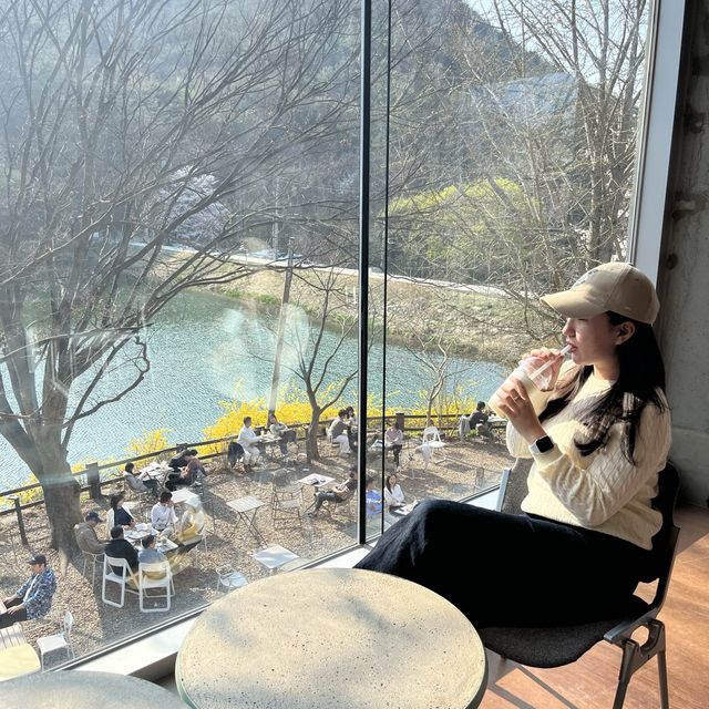 역대급 감성카페, 저수지 뷰 공주 ”엔학고레“ 100번 추천