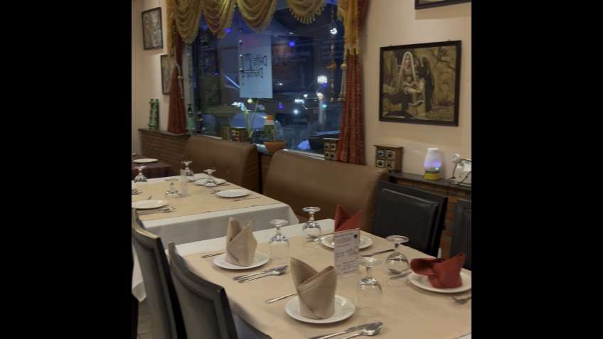 Delhi Durbar Restaurant 