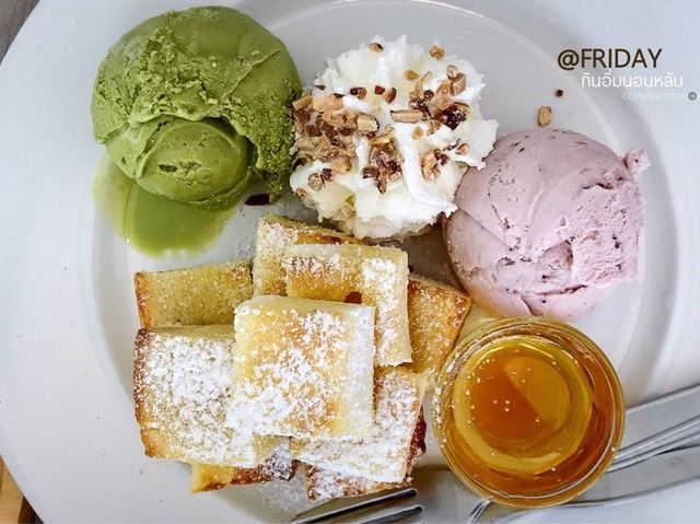 ร้าน Friday Everyday สัตหีบ อาหารอร่อย บรรยากาศดี