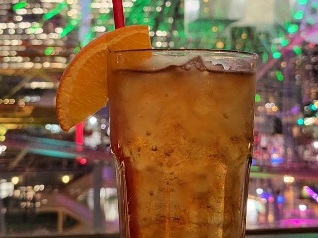 L.A.S.Tワールドポーターズ横浜