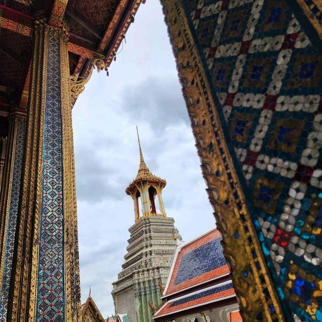 เข้าวัดพระแก้วแบบนักท่องเที่ยว