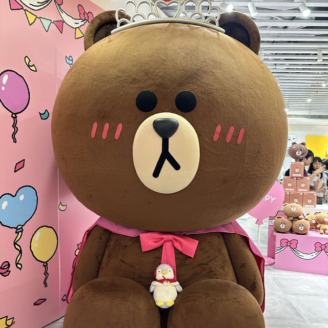 小雪球企鵝尋找白爛貓蹤跡🥰