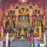 หลวงพ่อเพ็ชร 