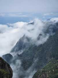 The way to Fansipan   