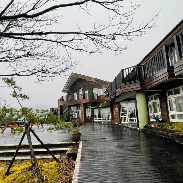 深山中22點就會熄燈的翠峰山莊