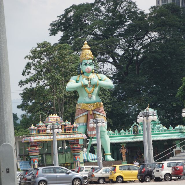 เพลิดตาศิลปะฮินดู วัดถ้ำบาตู มาเลเซีย 