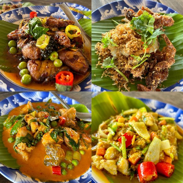 ร้านอาหารทะเล สุดทางรัก หาดเจ้าหลาว จันทบุรี
