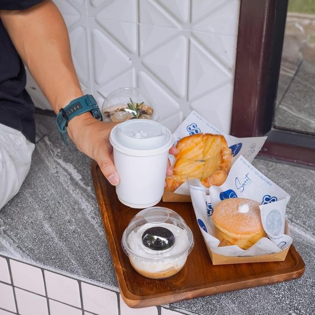 CMU Cafe & More 🥤