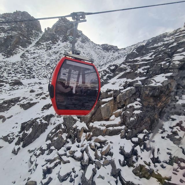 Amazing snow Moutain at the highest peak4800m