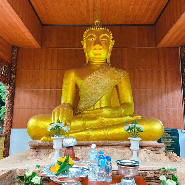 วัดพระยืน ลำพูน
