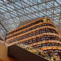 📕 Seoul Photo Spot: Starfield Library 