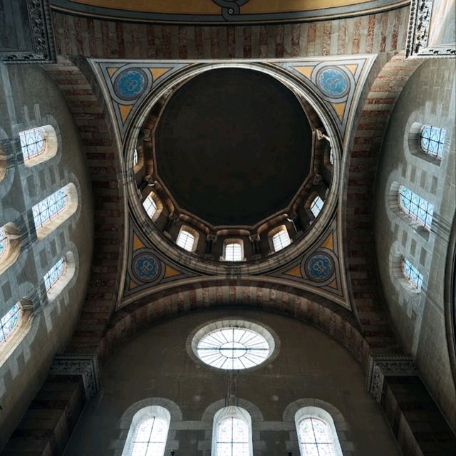 BEAUTIFUL LANDMARK IN MARSEILLE.