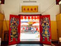 ขอพรเทศกาลตรุษจีน “ศาลเจ้ากวนอู (บู้เบี้ย)” 