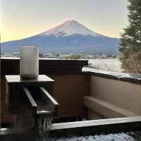 富士山美景&美食&泡湯一次擁有高端享受🗻