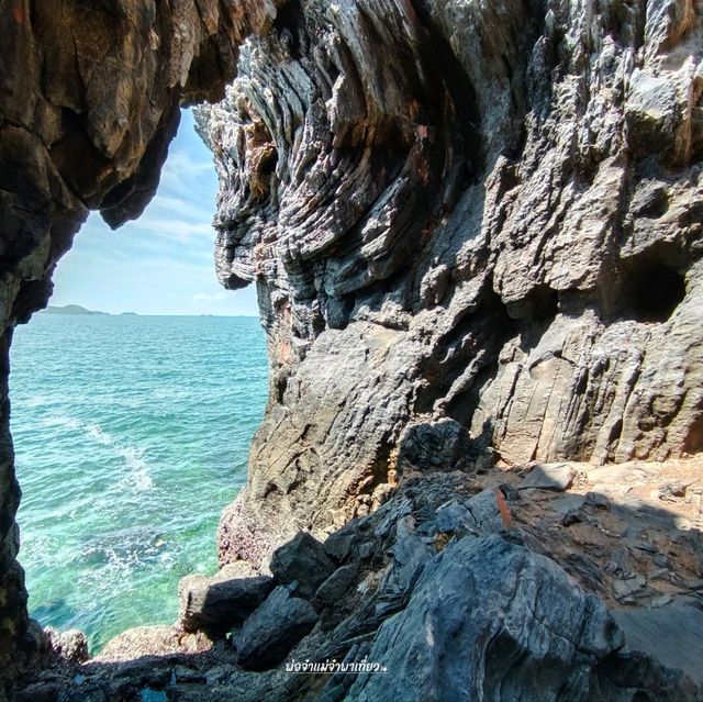ถ้ำทะลุ Unseen เกาะสีชัง