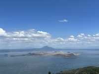 【菲律賓】塔爾火山：湖中活火山，只能泛舟欣賞