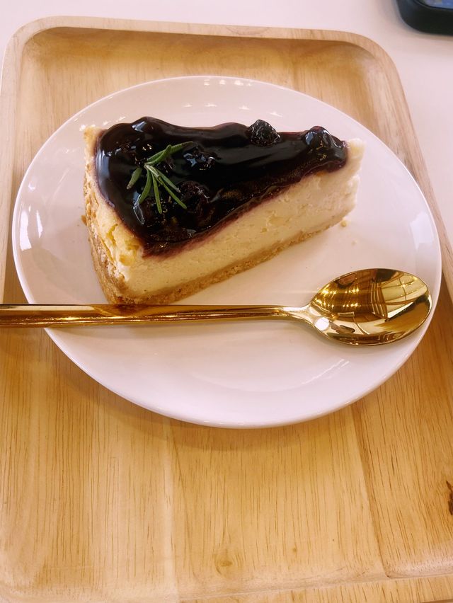 SUN’S SON CAFE