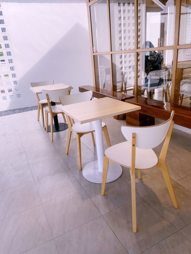 SUN’S SON CAFE