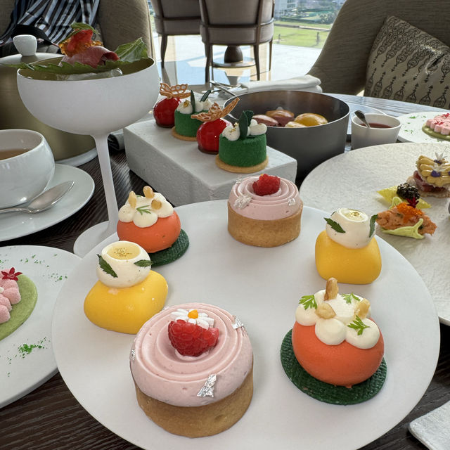 Prettiest luxury Afternoon Tea in Bangkok!