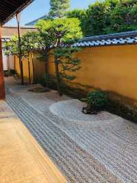 【京都観光】広い境内には多くの塔頭があります