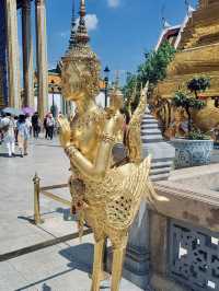 Stunning temples and rich Thai culture to visit ❤️