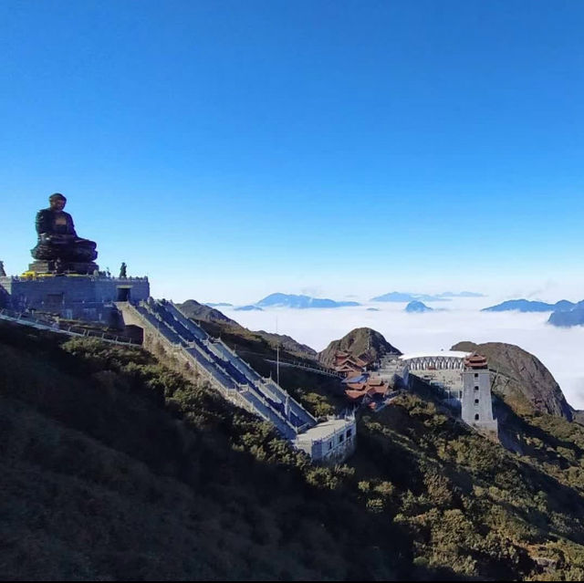 Majestic Views and Challenging Ascent: Conquering Fansipan Peak