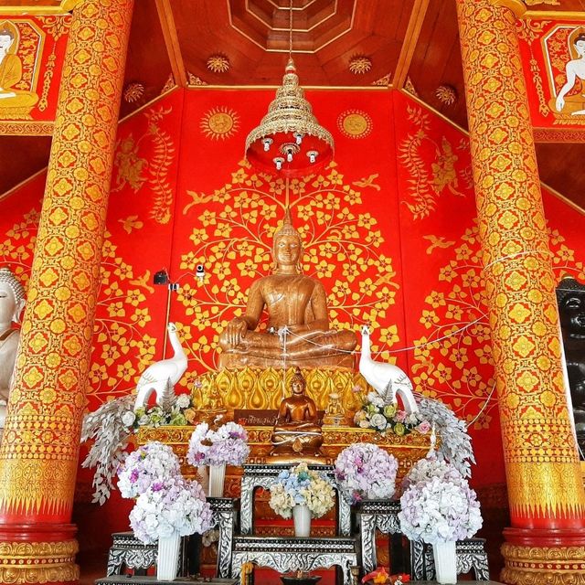 ชมสถาปัตยกรรมล้านนาประยุกต์ที่วัดฝั่งหมิ่น