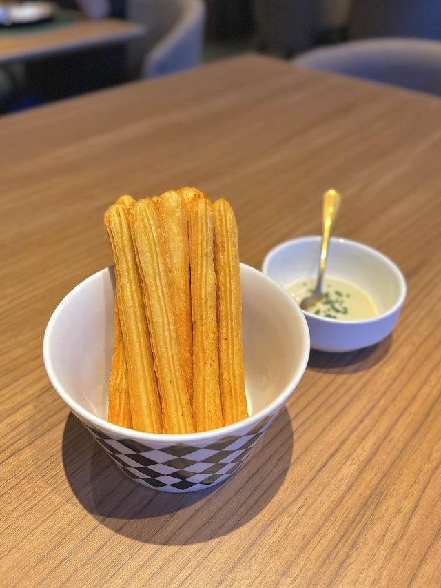 尖沙咀絕美維港景觀打卡餐廳-Charcoal Bar