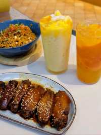 港味大爆發❤️舒服地品嚐創意街頭和港式小食
