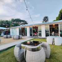 Hidden Garden by the Sea JB