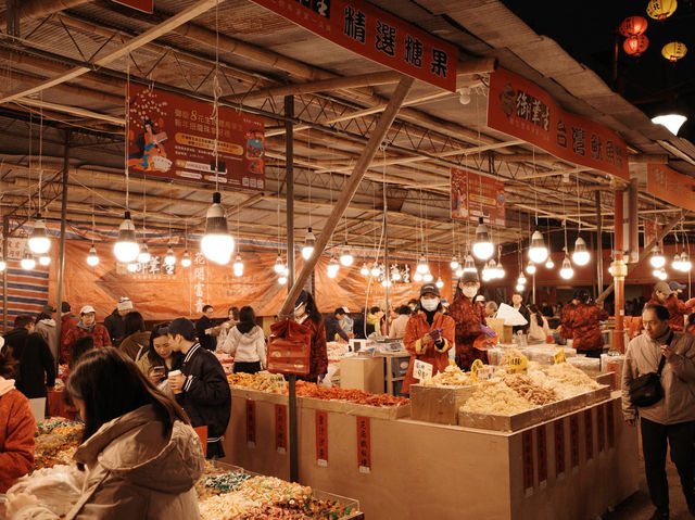 台北新年氣氛最好的迪化街夜市