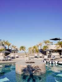 📍BOTANICAL POOL CLUB