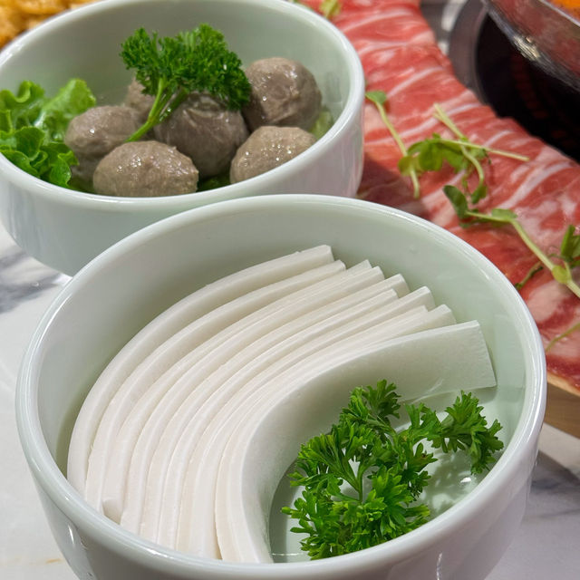 香港都有非遺凱里酸湯火鍋，人均＄199就食到