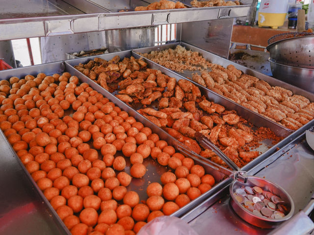 ร้านไชยเชษฐ์กล้วยทอด หน้าไปรษณีย์ กินจุกๆๆ 