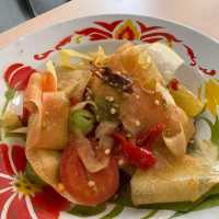 ชู้ลาวชู้รส ส้มตำสูตรลาว ที่เอาใจคนกรุงไปเต็มๆ