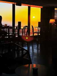 Sunset in Habibi country is different 😎