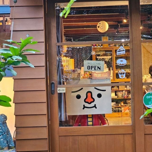 แจกพิกัดคาเฟ่ลับย่านสุขุมวิท