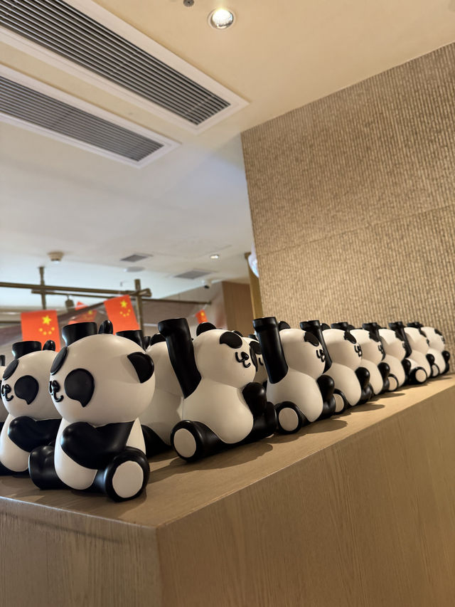 熊貓熱潮停不了·火鍋熱騰騰🐼