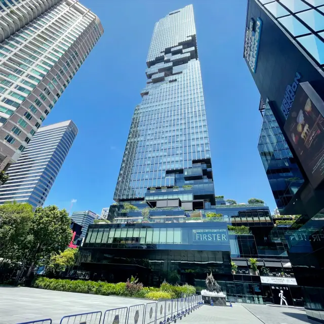 從泰國最高的建築欣賞絕景，成為畢生難忘的回憶