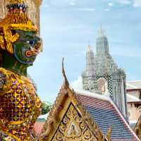 The Jewel of Bangkok: A Day at the Temple of the Emerald Buddha