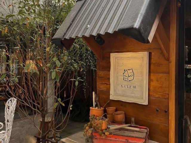 พาไปพักจิบกาแฟ​ร้านมินิเล็กๆ​น่ารักๆ📍Ellen​ Cafe​