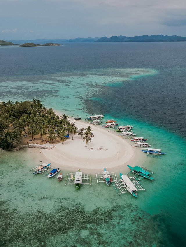  Coron Island 꿈과 경이로운 섬