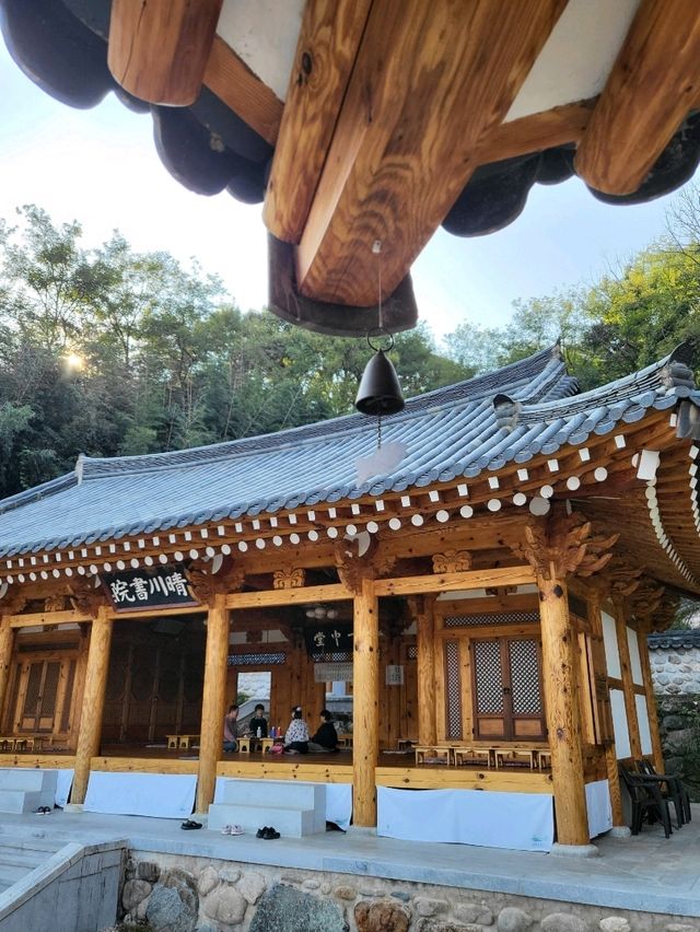 역사속 서원이 한옥카페로 변신한 곳