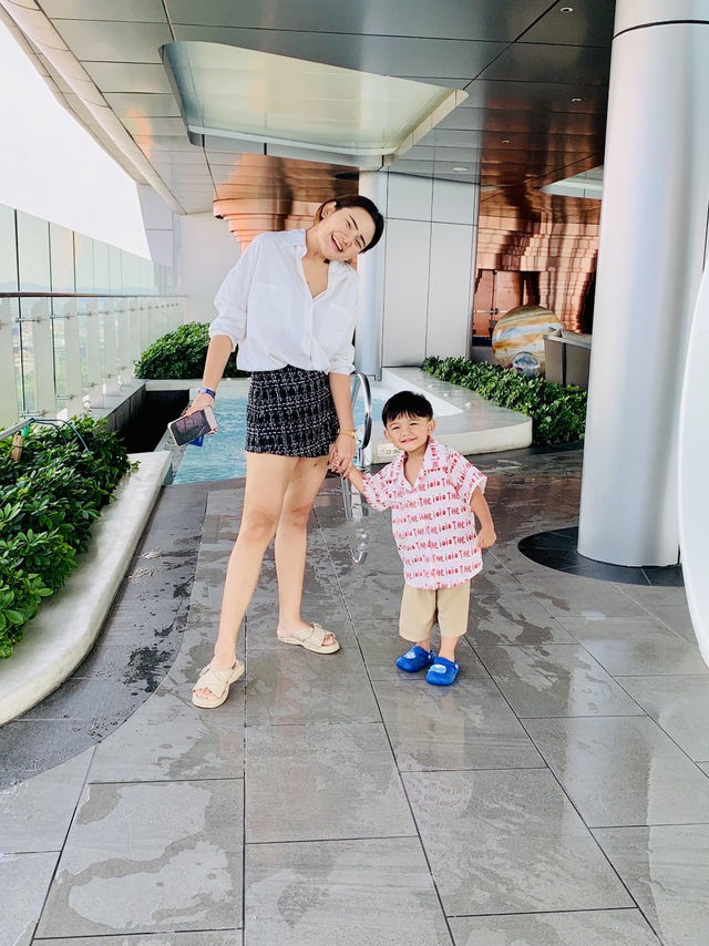 บุกอวกาศ Grand Centre Point Space Pattaya