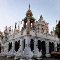 ชมศิลปะไทใหญ่ผสมศิลปะล้านนาที่วัดมิ่งเมือง