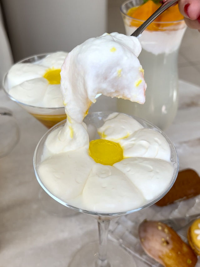 Pretty Afternoon Tea at MOSKA Omotesando🌼