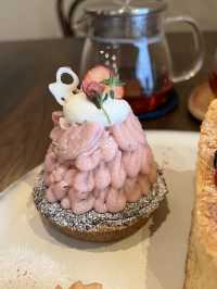 Charming Café with Delicious Sweets in Akebonobashi🌸