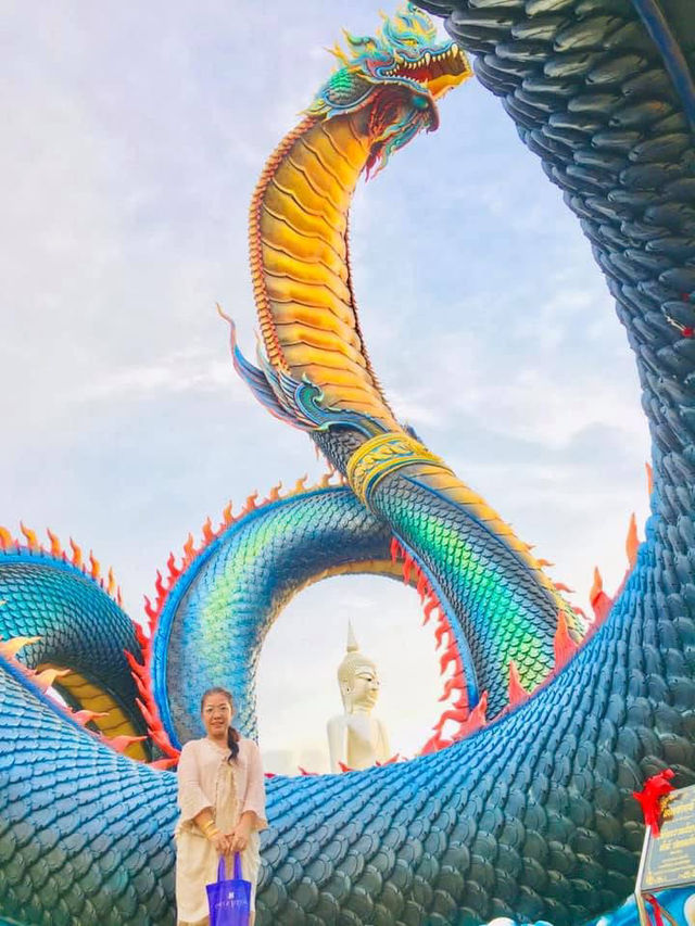 พญานาควัดรอยพระพุทธบาทภูมโนรมย์ มุกดาหาร