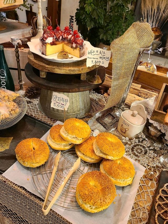 🥳🤠홍대 맛집 수상한 베이글💖🤎